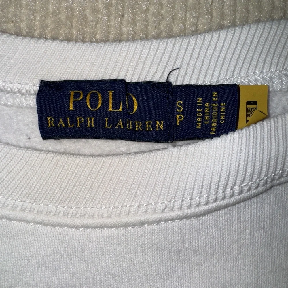Polo Ralph Lauren Crewneck Sweatshirt Good Vibes Earth Heart Logo White Small - Picture 3 of 4